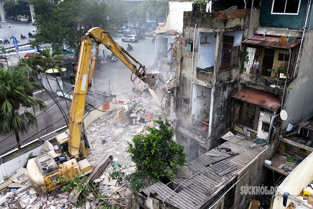 Dự án đội vốn, chậm tiến độ sẽ bị xử lý ra sao theo chỉ đạo mới của Bộ Xây dựng?- Ảnh 2.