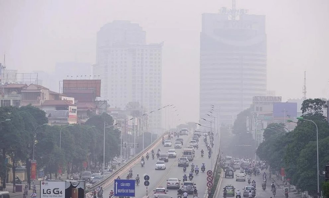 Sương mù xuất hiện bao phủ TP.HCM có bất thường?- Ảnh 1.