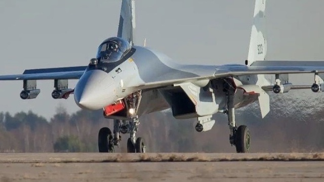 Vì sao xuất khẩu vũ khí Nga bất ngờ phục hồi trong năm 2025?- Ảnh 1. Vì sao xuất khẩu vũ khí Nga bất ngờ phục hồi trong năm 2025?- Ảnh 1.