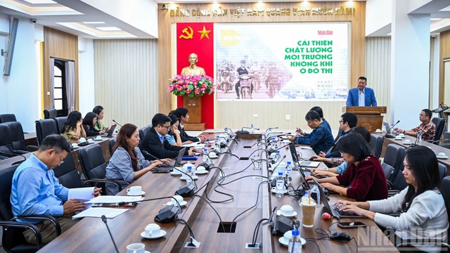 Hà Nội xác định 'thủ phạm' gây ô nhiễm không khí - Ảnh 1. Hà Nội xác định 'thủ phạm' gây ô nhiễm không khí - Ảnh 1.