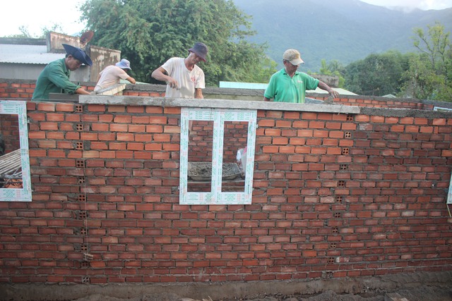 ‘Chiến dịch Quang Trung’ (Kỳ 3): Sự kỳ diệu từ những căn nhà mới- Ảnh 2.