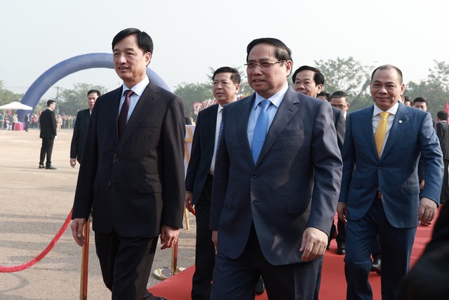 Đồng loạt khánh thành, khởi công 234 công trình hạ tầng trên cả nước, quy mô 3,4 triệu tỷ đồng- Ảnh 1.