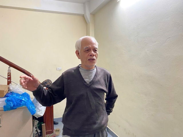 Người dân khổ sở vì sống cạnh sân Pickleball, suốt ngày đêm nghe tiếng 'póc póc'- Ảnh 3. Người dân khổ sở vì sống cạnh sân Pickleball, suốt ngày đêm nghe tiếng 'póc póc'- Ảnh 3.