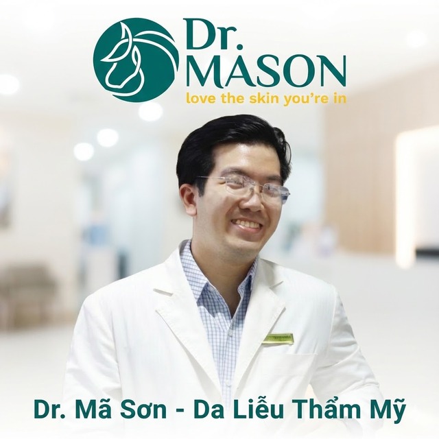 Bác sĩ da liễu thẩm mỹ nội khoa chọn con đường điều trị an toàn và bền vững- Ảnh 1.