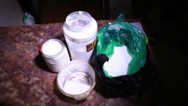 Phát hiện gần 170kg giò, chả chứa hàn the tại chợ Tam Cờ, Tuyên Quang - Ảnh 4.