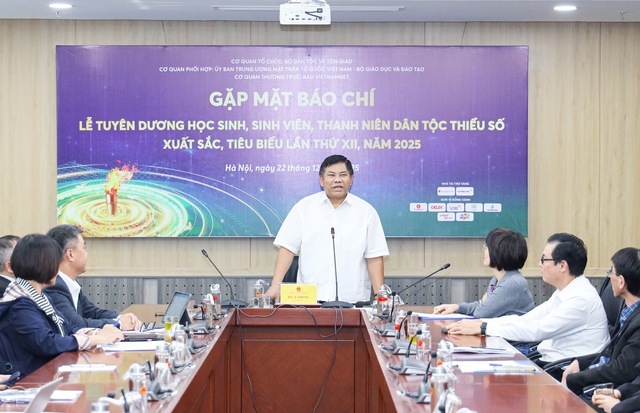 Tuyên dương 145 học sinh, sinh viên, thanh niên dân tộc thiểu số xuất sắc, tiêu biểu năm 2025- Ảnh 1.