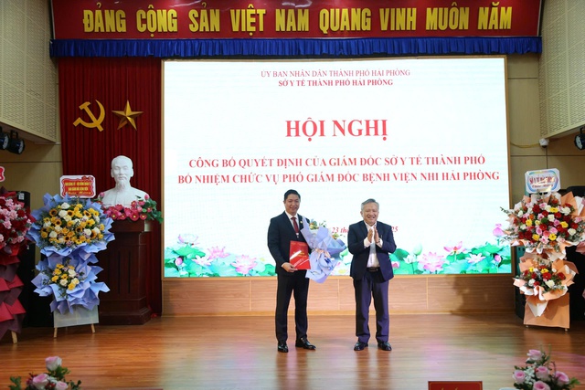 Ông Nguyễn Việt Anh giữ chức vụ Phó Giám đốc Bệnh viện Nhi Hải Phòng- Ảnh 1.