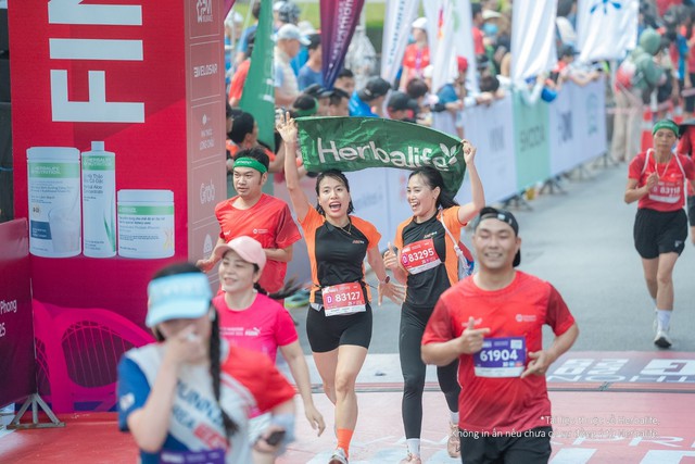Herbalife Việt Nam tiếp tục tài trợ giải Marathon VnExpress Hải Phòng nhằm khuyến khích lối sống năng động lành mạnh- Ảnh 3.