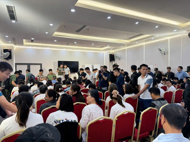 Triệt phá đường dây đa cấp trái phép thu hút gần 2000 người tham gia- Ảnh 1.