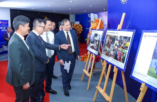 50 tác phẩm xuất sắc được vinh danh tại Giải ảnh 'Khoảnh khắc Báo chí' 2025- Ảnh 2.