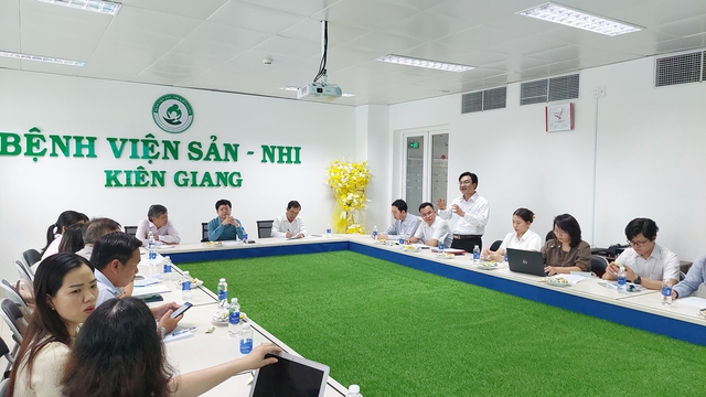 Bộ Y tế kiểm tra công tác phòng, chống sốt xuất huyết tại An Giang, Cà Mau- Ảnh 3.