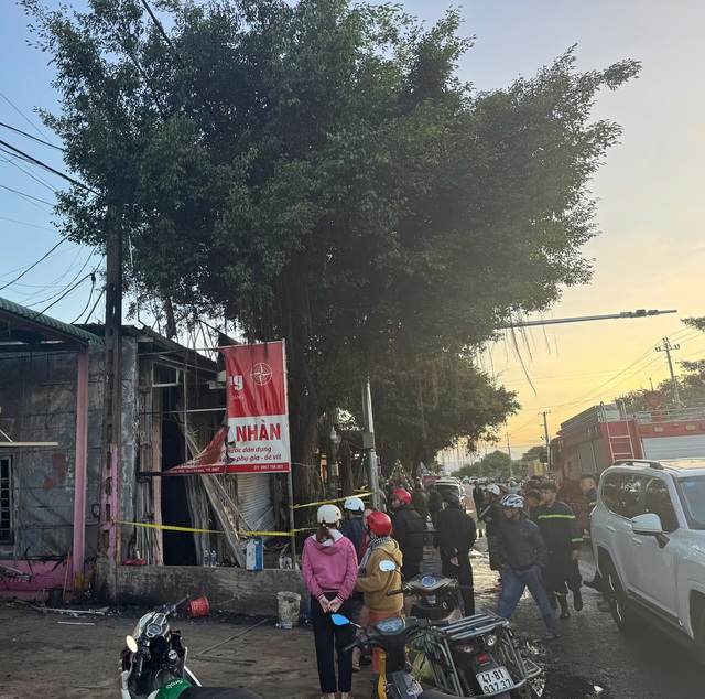 Cháy nhà ở Đắk Lắk làm 4 người trong một gia đình tử vong- Ảnh 2.