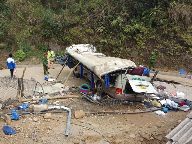 Công an thông tin nguyên nhân tai nạn thảm khốc ở Lào Cai làm 9 người tử vong- Ảnh 2.