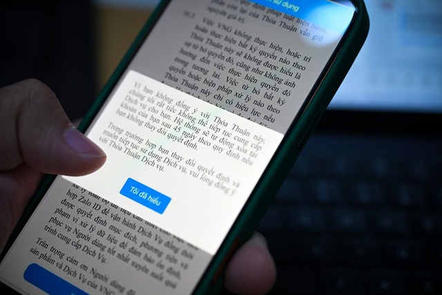 Zalo 'ép' cập nhật điều khoản dịch vụ mới, không chấp nhận sẽ bị xoá tài khoản- Ảnh 1. Zalo 'ép' cập nhật điều khoản dịch vụ mới, không chấp nhận sẽ bị xoá tài khoản- Ảnh 1.