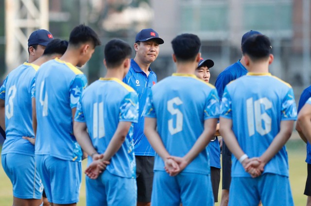Lịch thi đấu bóng đá hôm nay ngày 3/12: U22 Việt Nam – U22 Lào- Ảnh 1.