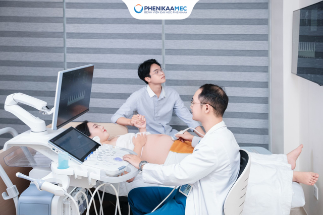 Nhận biết sớm dấu hiệu mang thai tháng đầu: 'Chìa khóa' bảo vệ thai kỳ từ sớm- Ảnh 2.