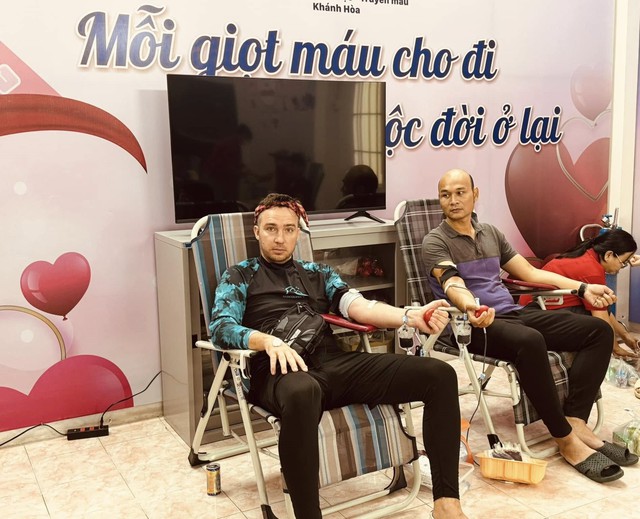 Đảm bảo đủ máu trong cấp cứu, điều trị bệnh nhân ở Khánh Hòa dịp Tết- Ảnh 2.