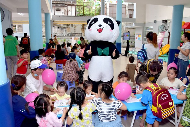 Khởi động chiến dịch 'Ba mẹ ơi, con muốn khỏe và vui chơi mỗi ngày!' 2025 – Hành trình gieo mầm hạnh phúc cho tuổi thơ Việt- Ảnh 3.