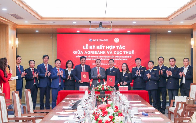 Agribank và Cục Thuế ký kết hợp tác, đồng hành hỗ trợ hộ kinh doanh sẵn sàng chuyển đổi từ phương pháp thuế khoán sang thuế kê khai- Ảnh 1.