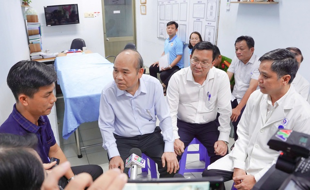 Nạn nhân vụ cháy quán bún ốc ở TP.HCM bị ngạt khí bỏng hô hấp đã qua cơn nguy kịch- Ảnh 1.