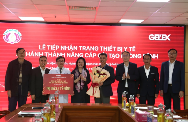 Y tế Nghệ An tiếp nhận hơn 3,3 tỷ đồng trang thiết bị thiết yếu- Ảnh 1.
