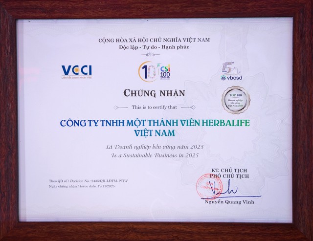 Herbalife Việt Nam được Liên đoàn Thương mại và Công nghiệp Việt Nam vinh danh Top 100 Doanh Nghiệp Bền Vững Việt Nam 2025- Ảnh 3. Herbalife Việt Nam được Liên đoàn Thương mại và Công nghiệp Việt Nam vinh danh Top 100 Doanh Nghiệp Bền Vững Việt Nam 2025- Ảnh 3.