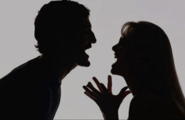 Chồng chửi thề với vợ có thể bị phạt tới 10 triệu đồng- Ảnh 1. Chồng chửi thề với vợ có thể bị phạt tới 10 triệu đồng- Ảnh 1.