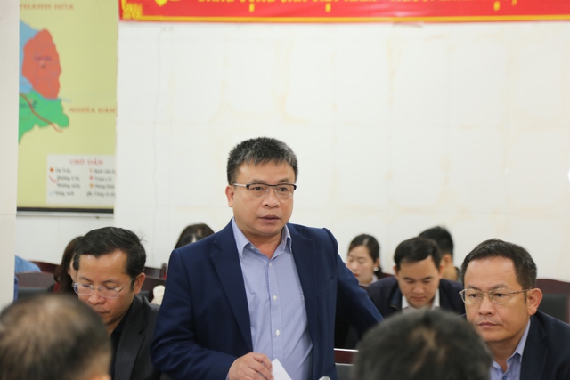 Gỡ khó cho y tế cơ sở: Trả lại sức mạnh tuyến đầu- Ảnh 3. Gỡ khó cho y tế cơ sở: Trả lại sức mạnh tuyến đầu- Ảnh 3.