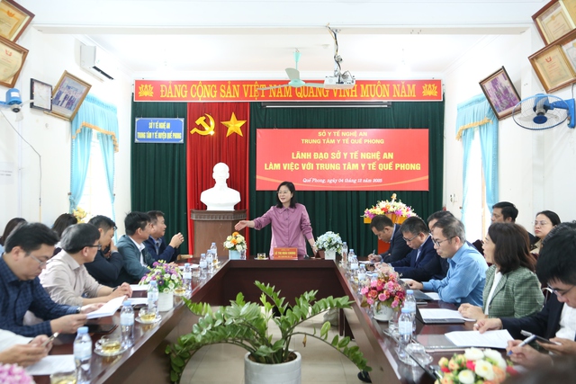 Gỡ khó cho y tế cơ sở: Trả lại sức mạnh tuyến đầu- Ảnh 1. Gỡ khó cho y tế cơ sở: Trả lại sức mạnh tuyến đầu- Ảnh 1.