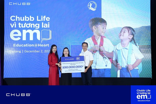 'Chubb Life – Vì Tương Lai Em' san sẻ với trẻ em khó khăn và chịu ảnh hưởng bởi bão lũ- Ảnh 2.