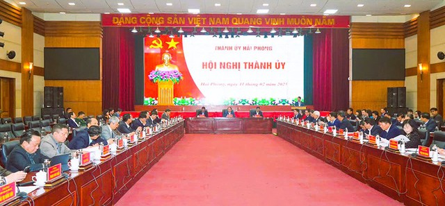 Nhiều cán bộ, lãnh đạo thuộc Thành uỷ Hải Phòng quản lý xin nghỉ hưu trước tuổi- Ảnh 1.