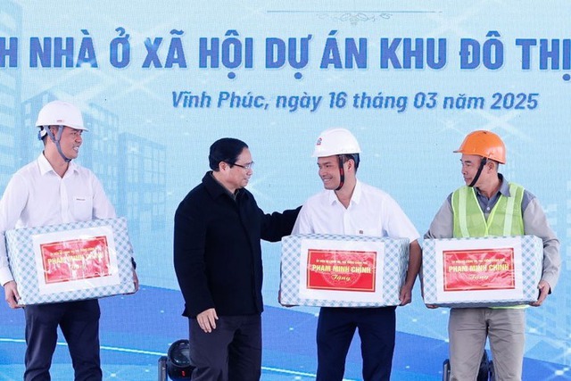 Thủ tướng dự lễ khởi công dự án nhà ở xã hội hơn 5.300 căn hộ tại Vĩnh Phúc- Ảnh 3.