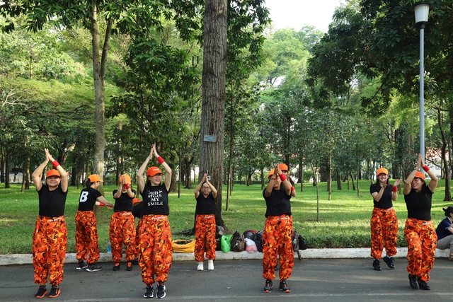 20 đội chơi khuấy động buổi tổng duyệt 'Ngày Dinh dưỡng Cộng đồng Việt Nam' lần 4- Ảnh 5. 20 đội chơi khuấy động buổi tổng duyệt 'Ngày Dinh dưỡng Cộng đồng Việt Nam' lần 4- Ảnh 5.