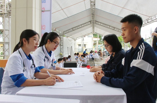 Hơn 6.000 thanh niên công nhân lan tỏa năng lượng tích cực- Ảnh 1. Hơn 6.000 thanh niên công nhân lan tỏa năng lượng tích cực- Ảnh 1.
