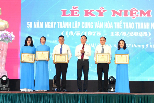 Hành trình 50 năm Cung Văn hóa Thể thao Thanh niên Hải Phòng: Khơi dậy niềm đam mê và sáng tạo của thanh niên- Ảnh 3. Hành trình 50 năm Cung Văn hóa Thể thao Thanh niên Hải Phòng: Khơi dậy niềm đam mê và sáng tạo của thanh niên- Ảnh 3.