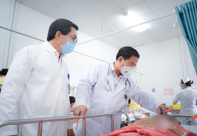 Sức khỏe của 4 người bị thương trên đường hành hương hiện ra sao?- Ảnh 1. Sức khỏe của 4 người bị thương trên đường hành hương hiện ra sao?- Ảnh 1.