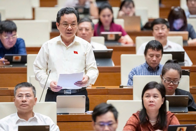 ĐBQH đề xuất miễn thuế nhu nhập doanh nghiệp với các đơn vị cung cấp dịch vụ y tế, giáo dục công lập- Ảnh 2. ĐBQH đề xuất miễn thuế nhu nhập doanh nghiệp với các đơn vị cung cấp dịch vụ y tế, giáo dục công lập- Ảnh 2.