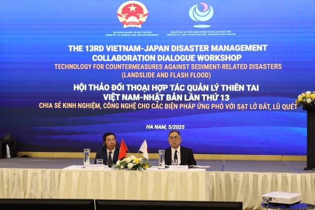 Hợp tác chia sẻ kinh nghiệm và công nghệ ứng phó với sạt lở đất, lũ quét- Ảnh 2. Hợp tác chia sẻ kinh nghiệm và công nghệ ứng phó với sạt lở đất, lũ quét- Ảnh 2.