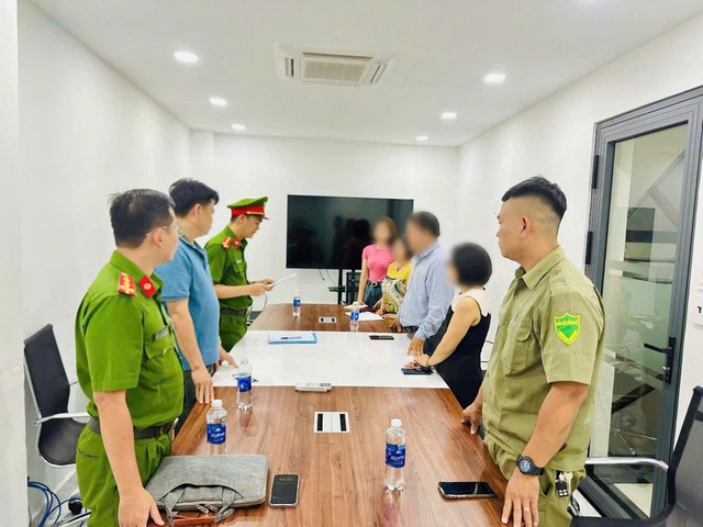 Khởi tố 3 nguyên lãnh đạo, nhân viên công ty Hải Âu về hành vi làm giả tài liệu- Ảnh 1. Khởi tố 3 nguyên lãnh đạo, nhân viên công ty Hải Âu về hành vi làm giả tài liệu- Ảnh 1.