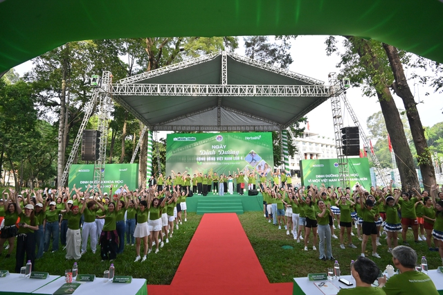 Herbalife đồng hành tổ chức 'Ngày Dinh dưỡng cộng đồng Việt Nam' Lần 4: Chung tay để tạo nên một Việt Nam khỏe mạnh, phát triển- Ảnh 5. Herbalife đồng hành tổ chức 'Ngày Dinh dưỡng cộng đồng Việt Nam' Lần 4: Chung tay để tạo nên một Việt Nam khỏe mạnh, phát triển- Ảnh 5.