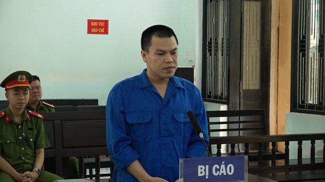 'Nổ' quen biết, có khả năng xin giảm nhẹ tội để chiếm đoạt tiền- Ảnh 1. 'Nổ' quen biết, có khả năng xin giảm nhẹ tội để chiếm đoạt tiền- Ảnh 1.