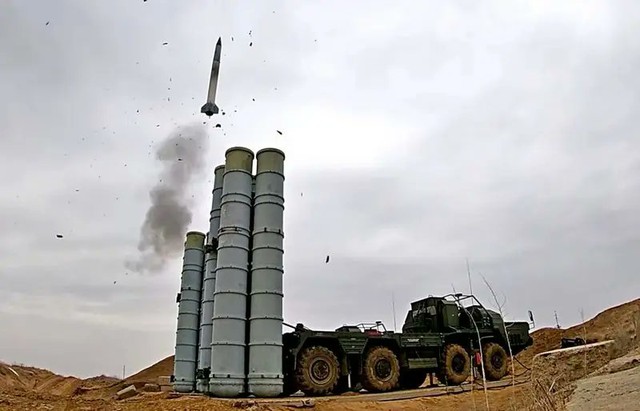 Hệ thống S-400 lập công, Ấn Độ quyết mua thêm- Ảnh 1. Hệ thống S-400 lập công, Ấn Độ quyết mua thêm- Ảnh 1.