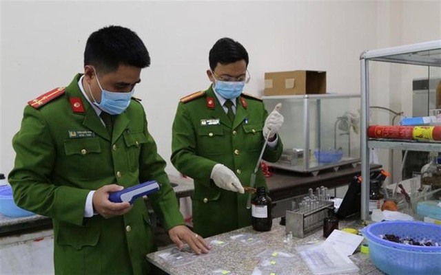 Một số hoạt động hợp pháp liên quan đến ma túy vì mục đích quốc phòng, an ninh có hiệu lực từ 27/6/2025- Ảnh 1. Một số hoạt động hợp pháp liên quan đến ma túy vì mục đích quốc phòng, an ninh có hiệu lực từ 27/6/2025- Ảnh 1.