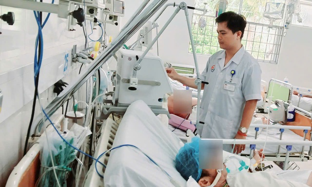 Chuyện bác sĩ túc trực ở nơi sự sống mong manh nhất- Ảnh 2. Chuyện bác sĩ túc trực ở nơi sự sống mong manh nhất- Ảnh 2.