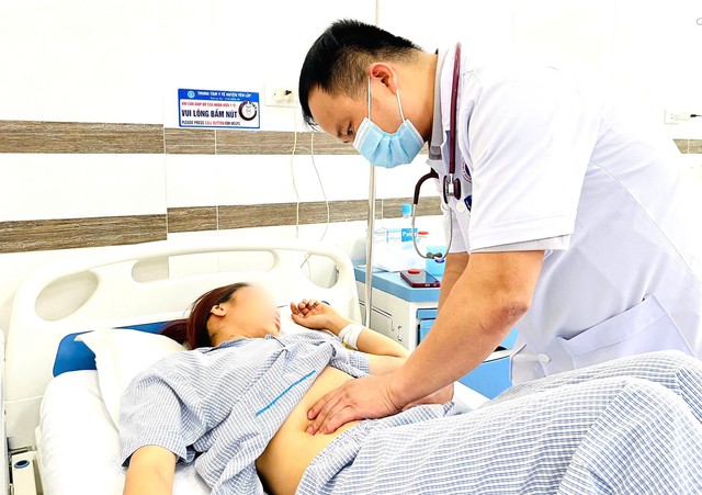 Chậm kinh, đau bụng dữ dội, cô gái 25 tuổi suýt tử vong vì thai ngoài tử cung vỡ- Ảnh 1.