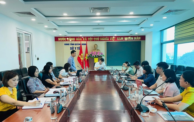 Sở Y tế Quảng Ninh kiểm tra công tác chăm sóc sức khỏe nhân dân tại Chi cục Dân số- Ảnh 1.