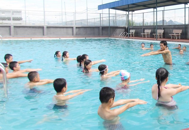 Liên tiếp các vụ đuối nước: Hè chưa kịp vui, nỗi đau đã tới- Ảnh 2. Liên tiếp các vụ đuối nước: Hè chưa kịp vui, nỗi đau đã tới- Ảnh 2.