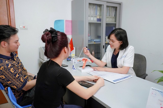 Tìm lại thiên chức làm mẹ nhờ khắc phục khuyết sẹo mổ đẻ cũ- Ảnh 1. Tìm lại thiên chức làm mẹ nhờ khắc phục khuyết sẹo mổ đẻ cũ- Ảnh 1.