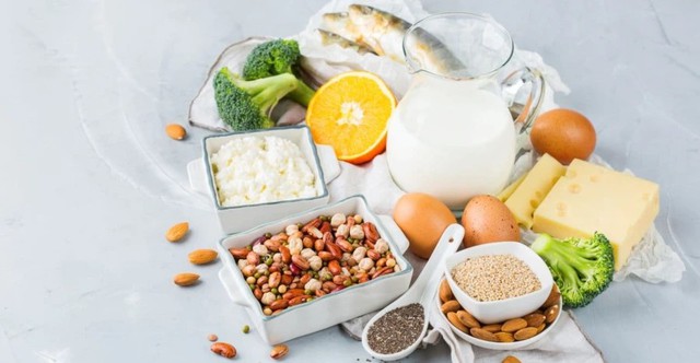 4 thay đổi chế độ ăn uống để ngăn ngừa loãng xương- Ảnh 1. 4 thay đổi chế độ ăn uống để ngăn ngừa loãng xương- Ảnh 1.