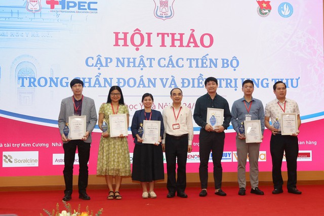 Điều trị ung thư theo hướng cá thể hóa - thêm nhiều hy vọng cho người bệnh- Ảnh 4. Điều trị ung thư theo hướng cá thể hóa - thêm nhiều hy vọng cho người bệnh- Ảnh 4.